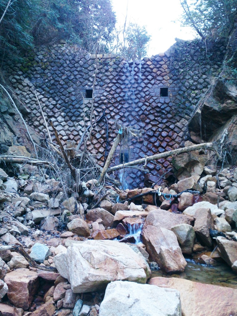六甲山の砂防堰堤について思う Hills Behind Kobe